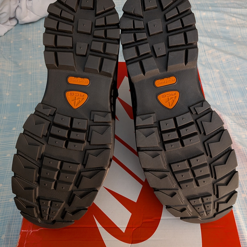 Nike Air Max ACG Goadome Boots. Team Navy, Orange. - Picture 3 of 10